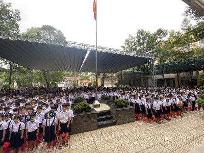 Liên đội tiểu học Phú Lợi tổ chức Lễ phát động tham gia thi viết chữ đẹp “ Nét đẹp thầy trò” năm học 2022-2023