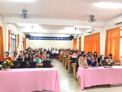 Trường TH Phú Lợi tổ chức Hội nghị cán bộ công chức viên chức năm học 2019 - 2020