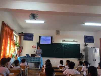 TH Phú Lợi tổ chức thi giáo viên giỏi cấp cơ sở năm học 2019-2020