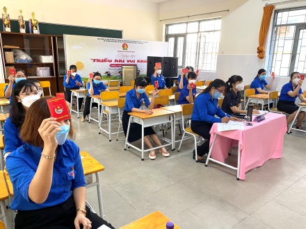 Chi đoàn Tiểu học Phú Lợi đã tổ chức đại hội Chi Đoàn nhiệm kì 2021 – 2022.
